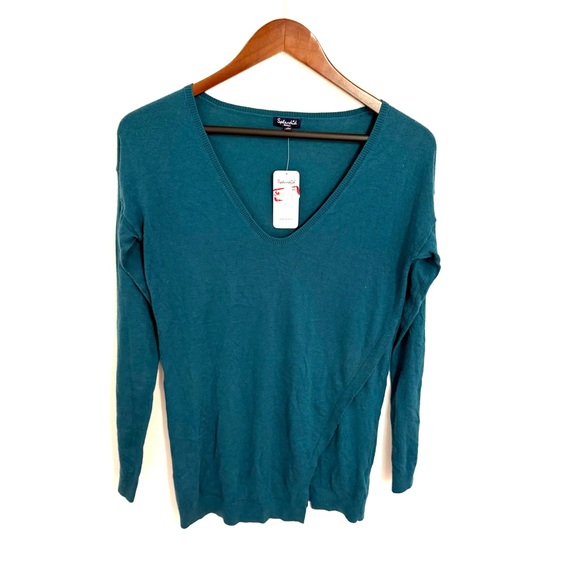 Splendid V Neck Long Sleeve Top NWT - Picture 1 of 7